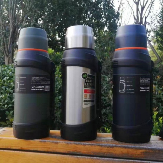 2.5 Litre Paslanmaz Çelik Yalıtımlı Vakumlu Seyahat Termosu